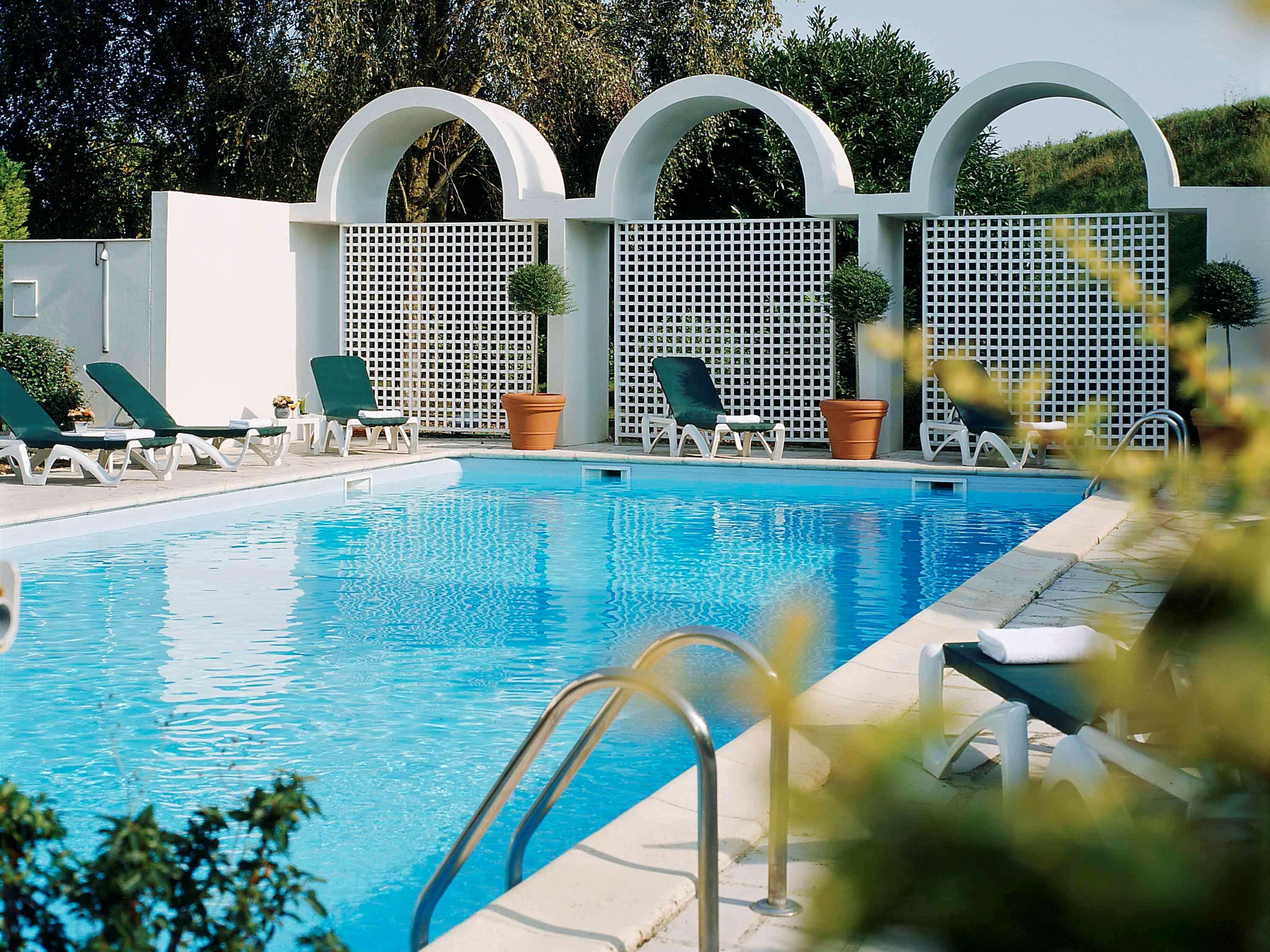 Готель Ibis Styles Cognac Chateaubernard Екстер'єр фото