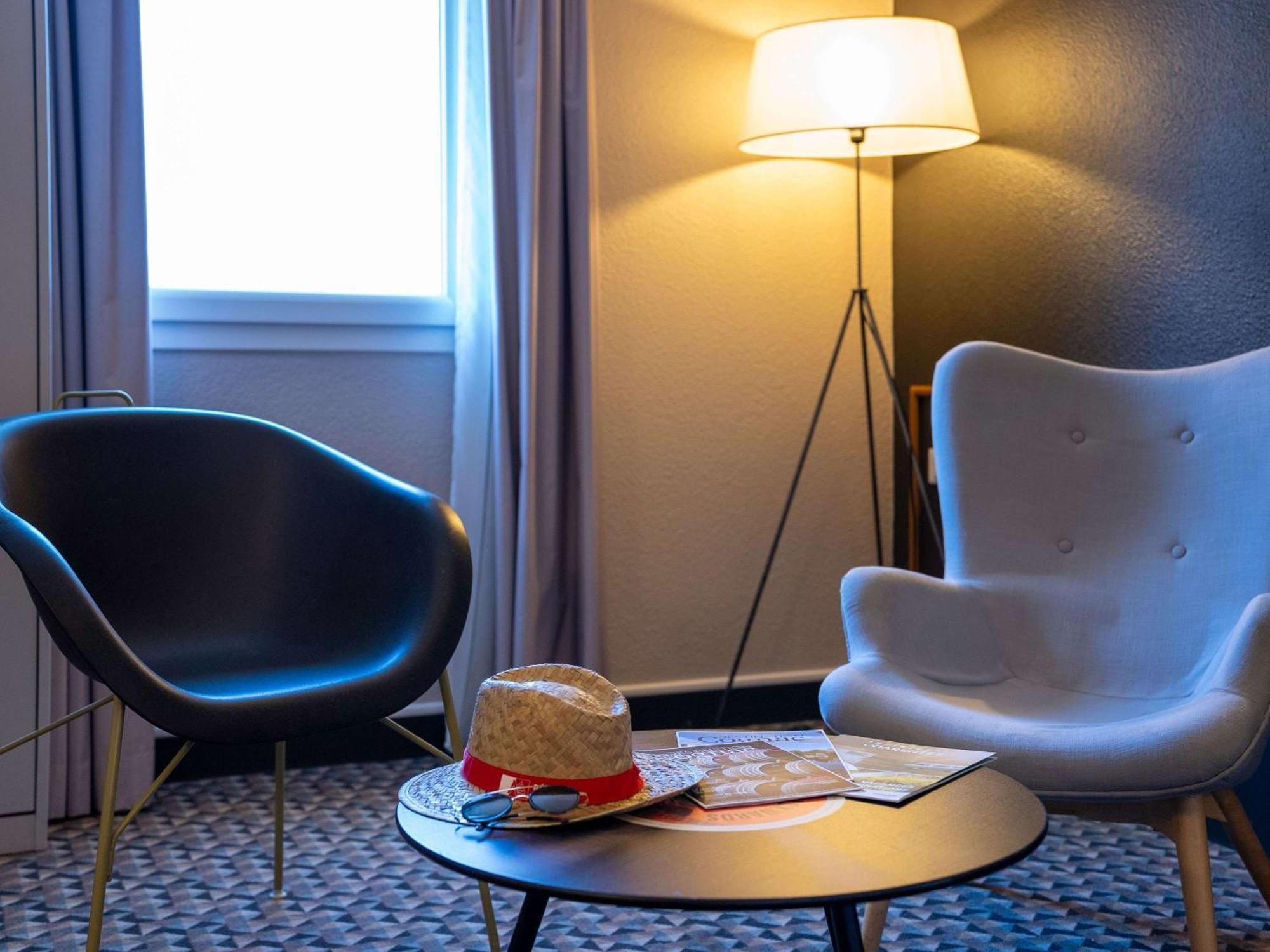 Готель Ibis Styles Cognac Chateaubernard Екстер'єр фото
