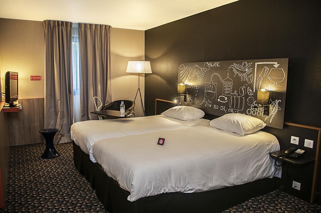 Готель Ibis Styles Cognac Chateaubernard Екстер'єр фото